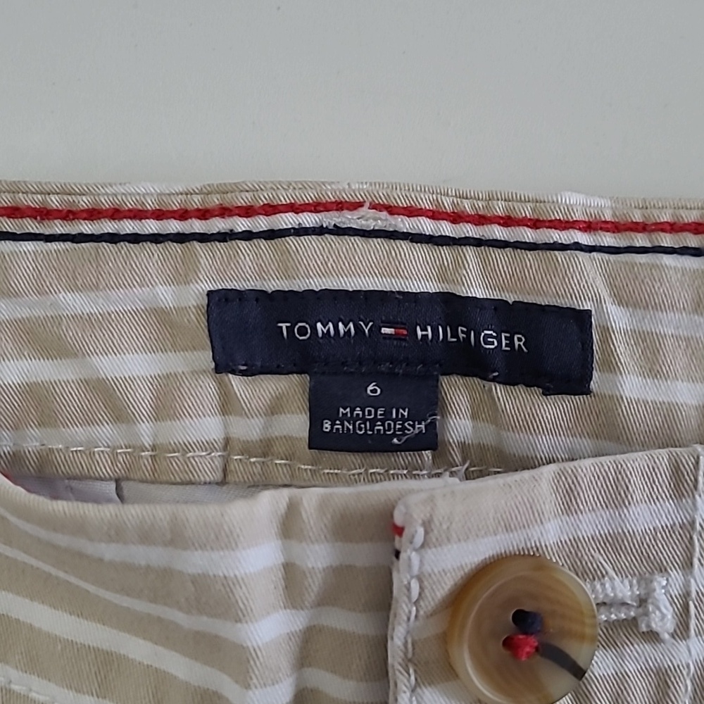 Tommy Hilfiger Khaki & White Striped Classic Stretch Shorts size 6 - Picture 4 of 9